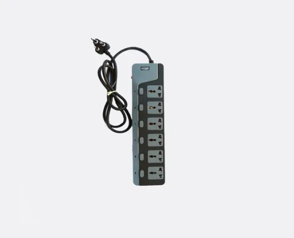 xLab 6 Universal Sockets - 1.5 Meters  (XEC-660N15)